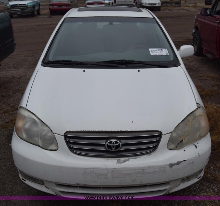 image for item L1048 2004 Toyota Corolla
