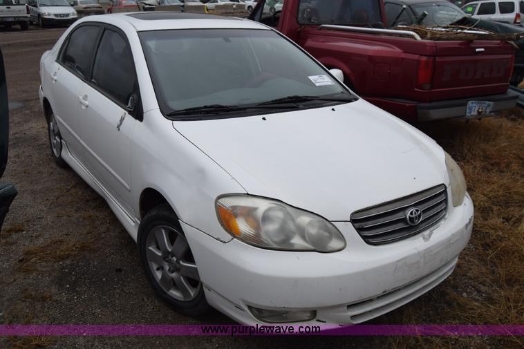 image for item L1048 2004 Toyota Corolla
