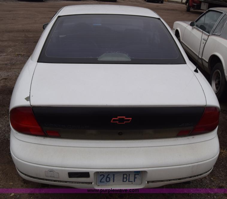 image for item L1050 1996 Chevrolet Monte Carlo