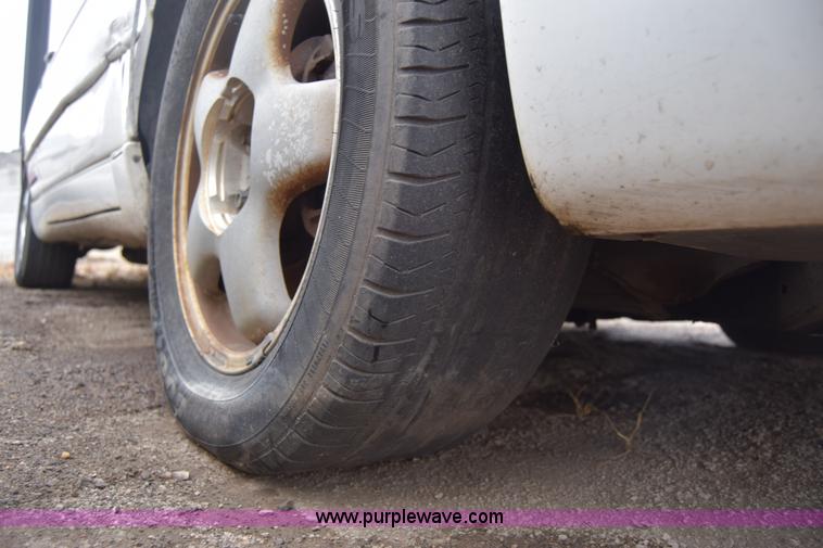 image for item L1050 1996 Chevrolet Monte Carlo