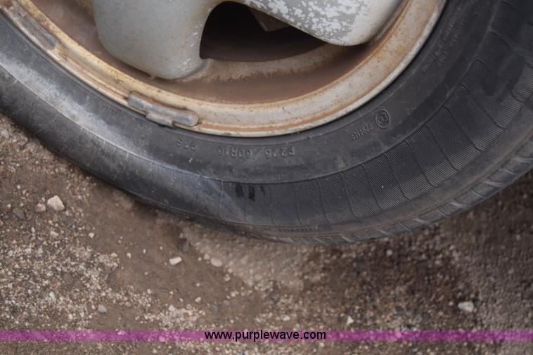 image for item L1050 1996 Chevrolet Monte Carlo