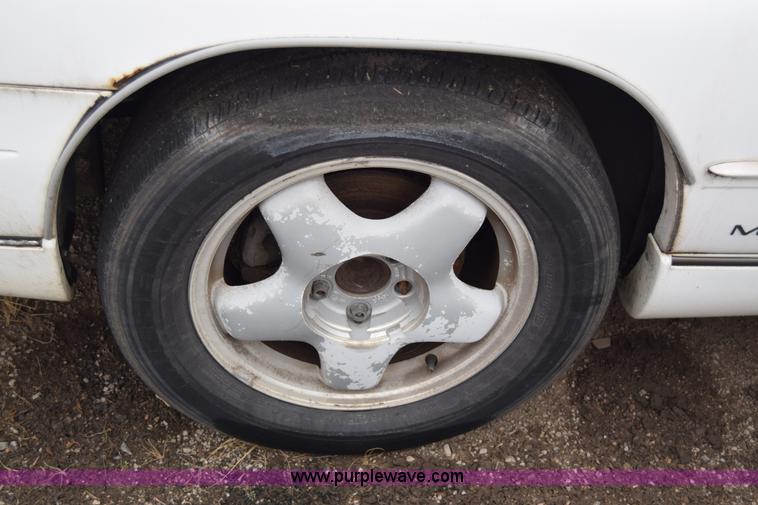 image for item L1050 1996 Chevrolet Monte Carlo