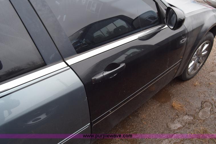 image for item L1197 2007 Chrysler 300 Touring