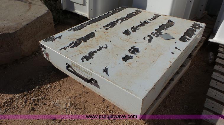 image for item AV9862 2014 Big Tex 70SP-12A flatbed utility trailer