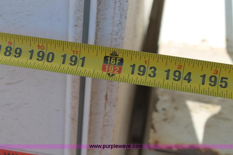 image for item J1312 2009 International 7300 bucket truck