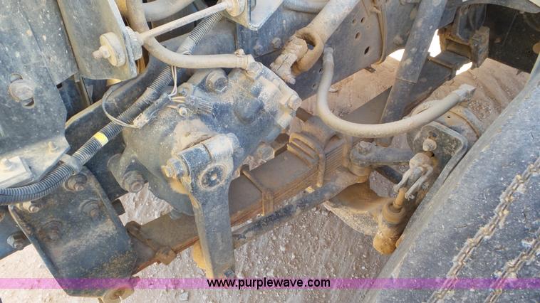 image for item J1335 1998 International 4700 flatbed truck