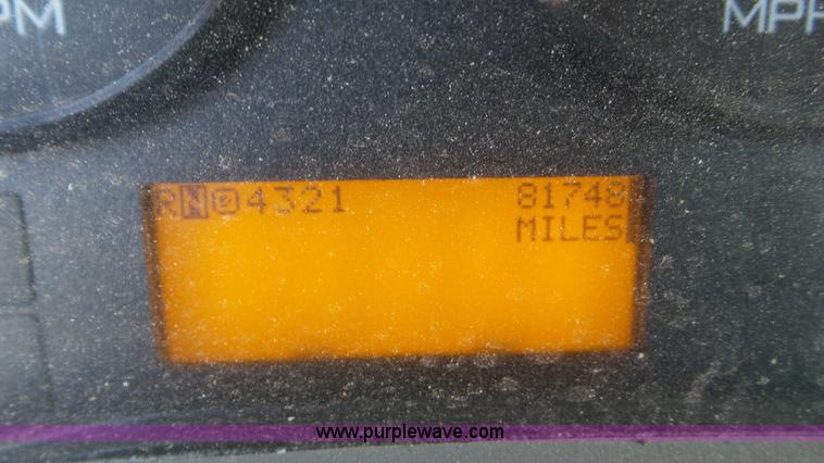 image for item J1336 2013 International WorkStar 7400 pressure digger truck