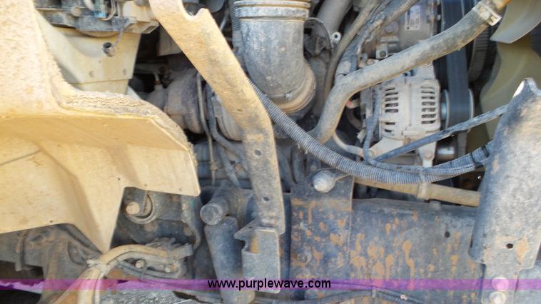 image for item J1336 2013 International WorkStar 7400 pressure digger truck