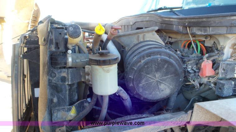 image for item J1336 2013 International WorkStar 7400 pressure digger truck