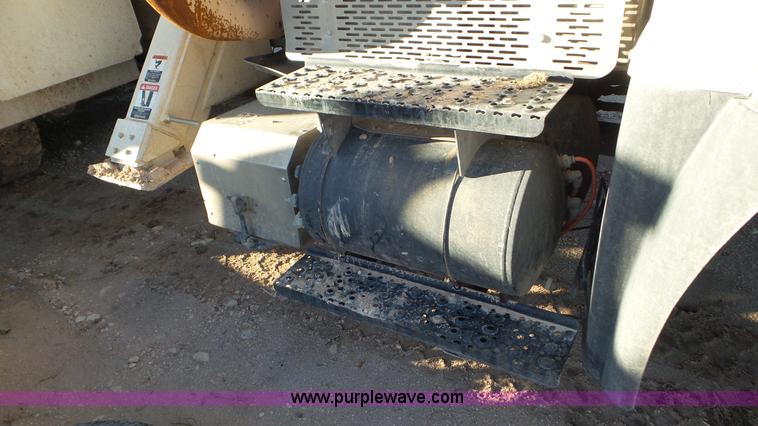 image for item J1336 2013 International WorkStar 7400 pressure digger truck