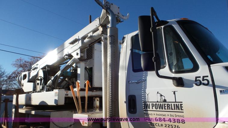 image for item J1336 2013 International WorkStar 7400 pressure digger truck