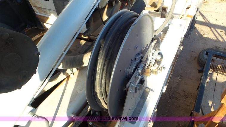 image for item J1336 2013 International WorkStar 7400 pressure digger truck