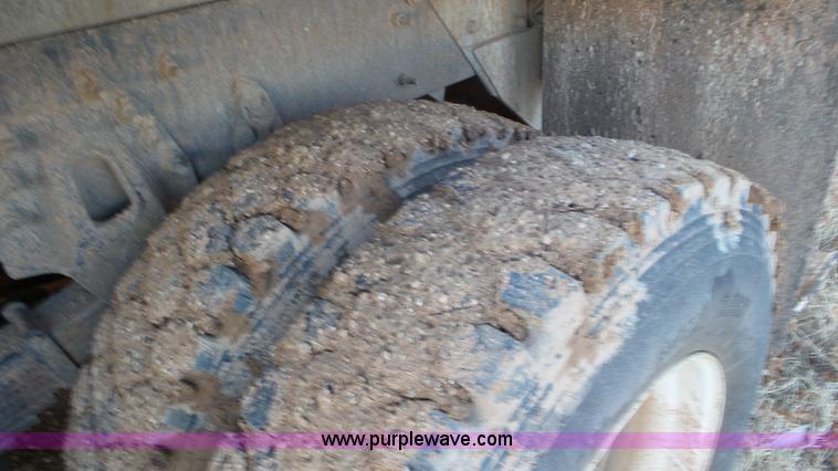 image for item J1336 2013 International WorkStar 7400 pressure digger truck