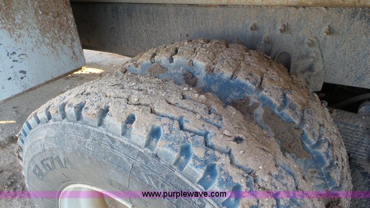 image for item J1336 2013 International WorkStar 7400 pressure digger truck