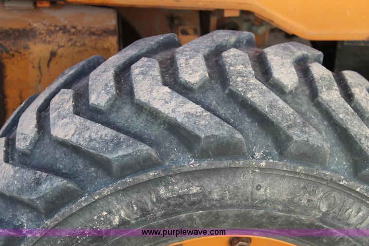 image for item J1341 2000 Case 580 Super L backhoe