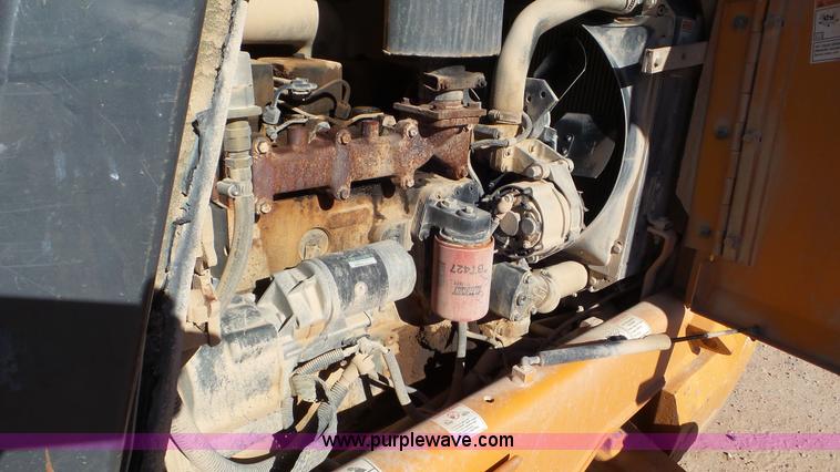 image for item J8404 2005 Case 586G forklift