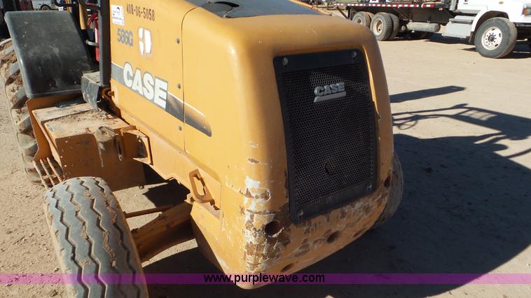 image for item J8404 2005 Case 586G forklift