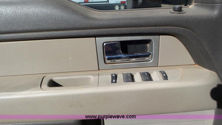 image for item L4296 2010 Ford F150 SuperCab pickup truck