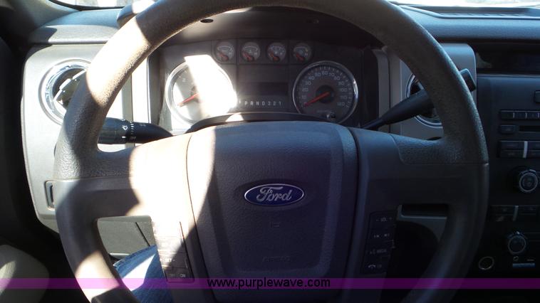 image for item L4296 2010 Ford F150 SuperCab pickup truck