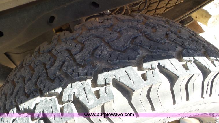 image for item L4296 2010 Ford F150 SuperCab pickup truck