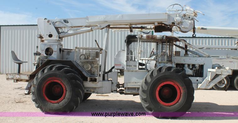 image for item L4462 Mudd Buggy digger derrick