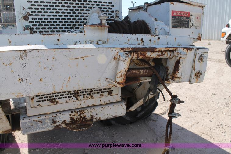 image for item L4462 Mudd Buggy digger derrick