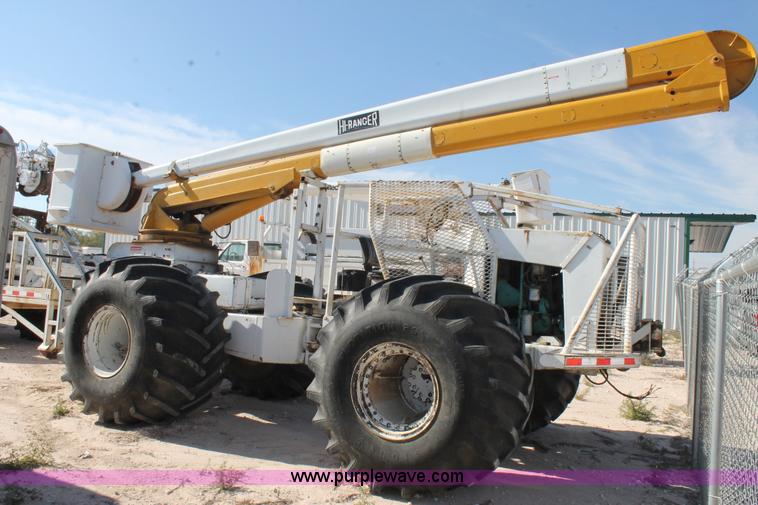 image for item L4463 Mudd Buggy 5F1-48PB1 boom lift