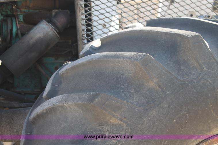 image for item L4463 Mudd Buggy 5F1-48PB1 boom lift