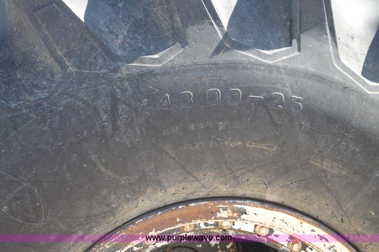 image for item L4463 Mudd Buggy 5F1-48PB1 boom lift