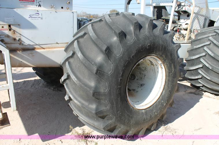 image for item L4463 Mudd Buggy 5F1-48PB1 boom lift