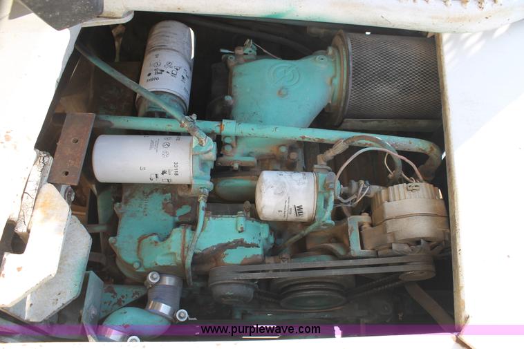 image for item L4463 Mudd Buggy 5F1-48PB1 boom lift