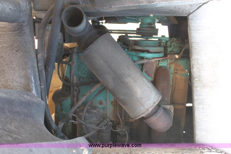 image for item L4463 Mudd Buggy 5F1-48PB1 boom lift