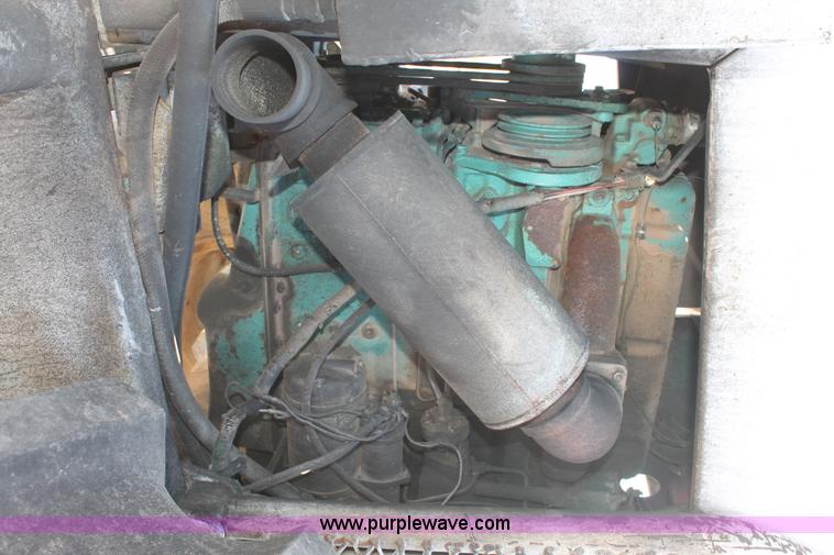 image for item L4463 Mudd Buggy 5F1-48PB1 boom lift