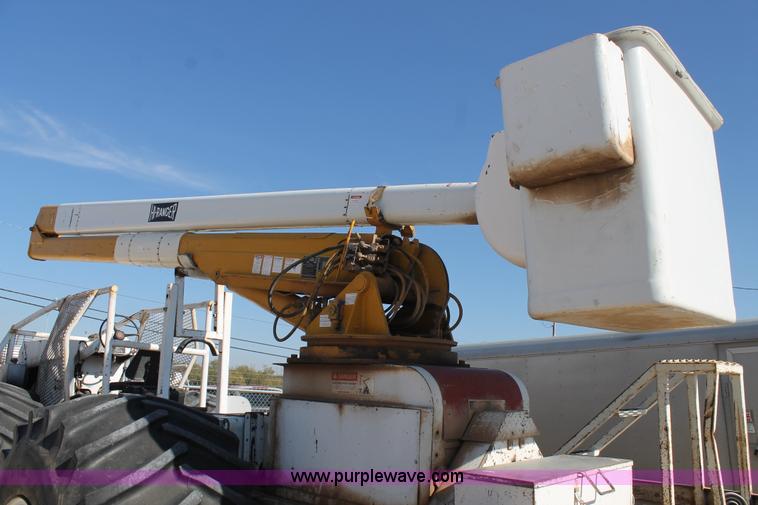 image for item L4463 Mudd Buggy 5F1-48PB1 boom lift