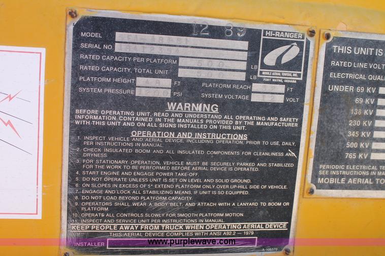 image for item L4463 Mudd Buggy 5F1-48PB1 boom lift