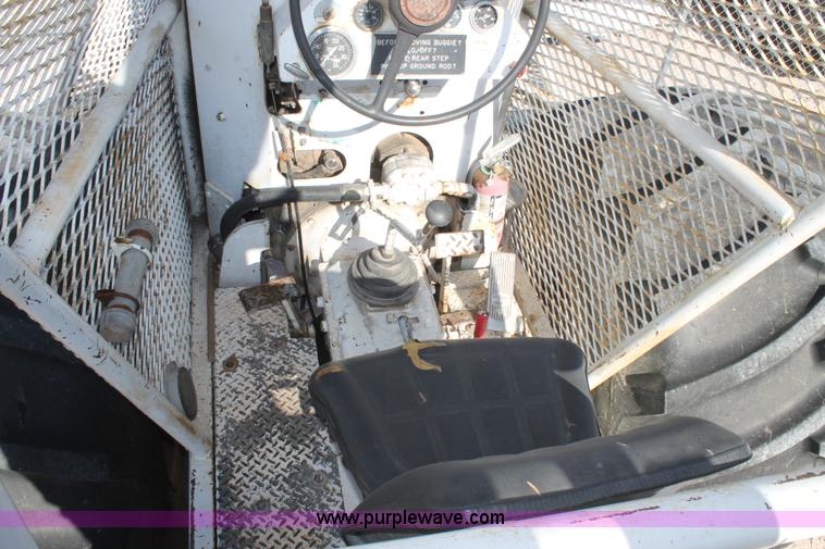 image for item L4463 Mudd Buggy 5F1-48PB1 boom lift