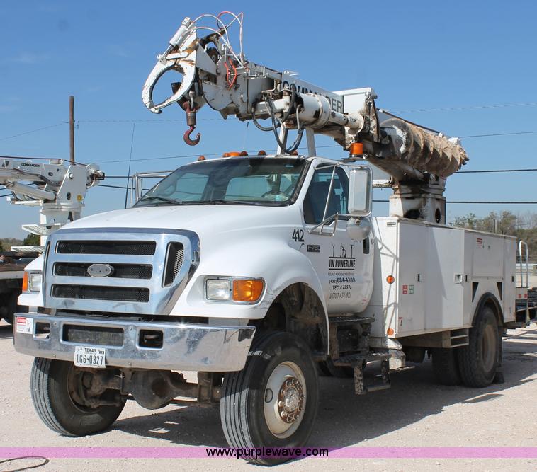 image for item L4466 2005 Ford F750 Super Duty bucket truck
