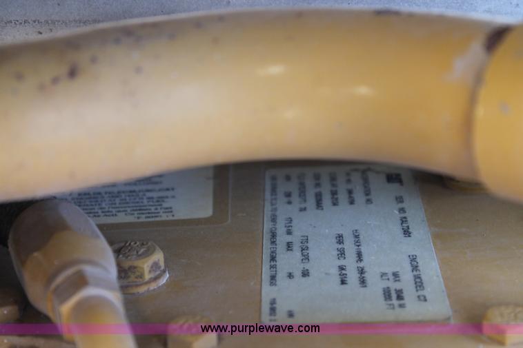 image for item L4466 2005 Ford F750 Super Duty bucket truck