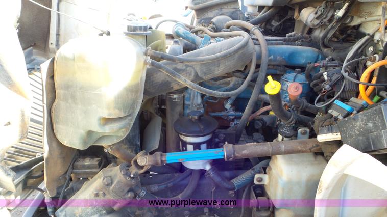 image for item L4479 2007 International 4300 bucket truck