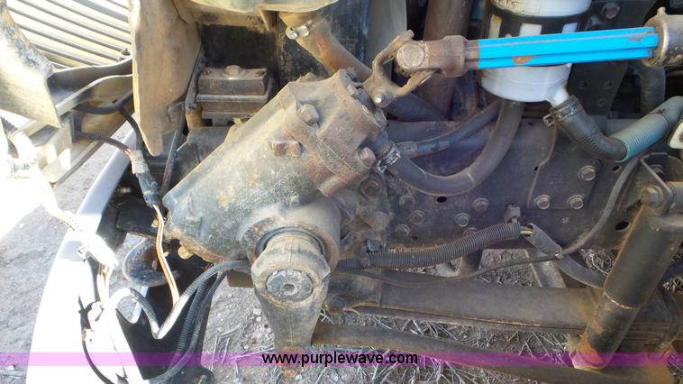 image for item L4479 2007 International 4300 bucket truck