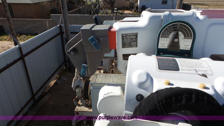 image for item L4479 2007 International 4300 bucket truck