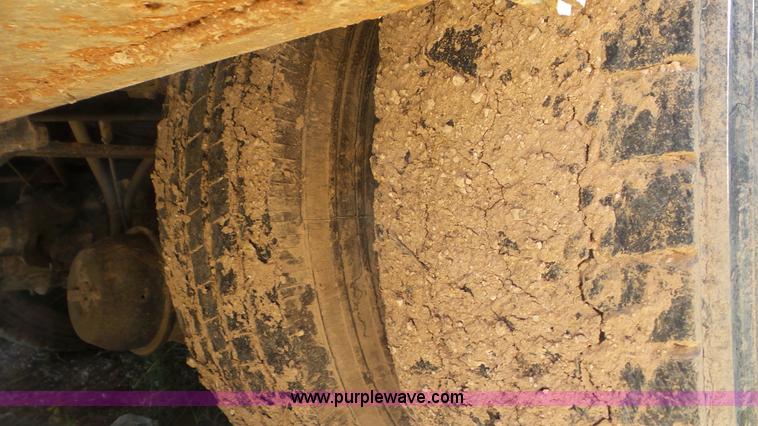 image for item L4479 2007 International 4300 bucket truck