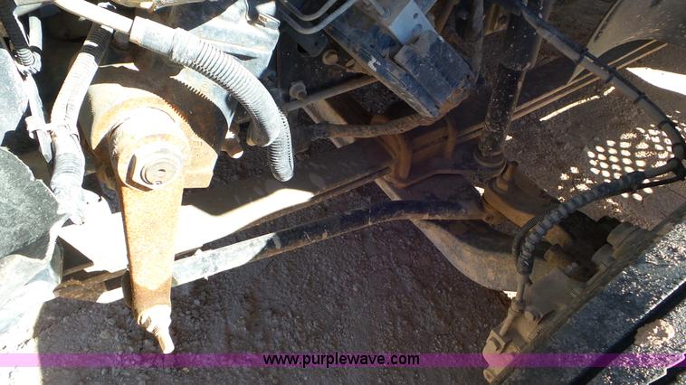 image for item L4483 2007 Chevrolet C4500 flatbed truck