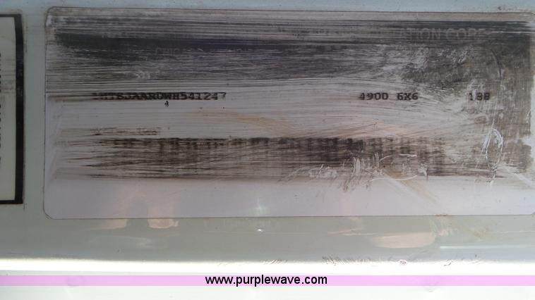 image for item L4485 1998 International 4900 digger derrick truck