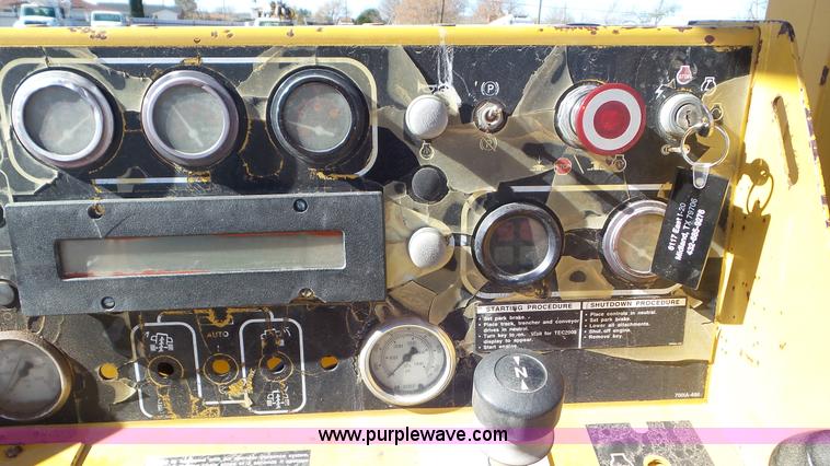 image for item L4490 1999 Vermeer T555 trencher