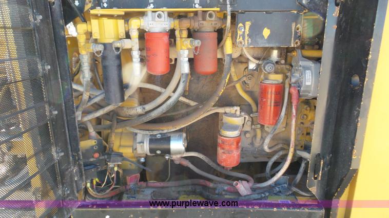 image for item L4490 1999 Vermeer T555 trencher