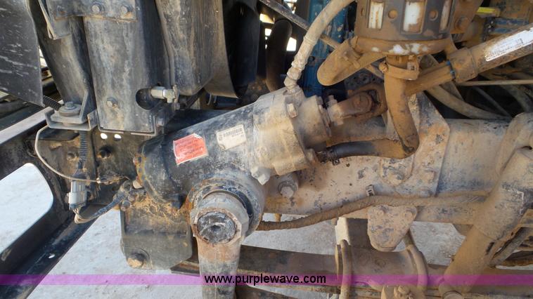 image for item L4494 2005 International 7300 bucket truck