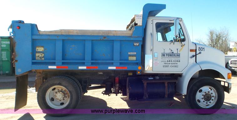 image for item L4497 1997 International 8100 dump truck