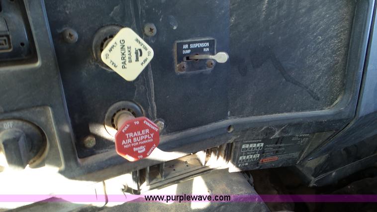 image for item L4497 1997 International 8100 dump truck