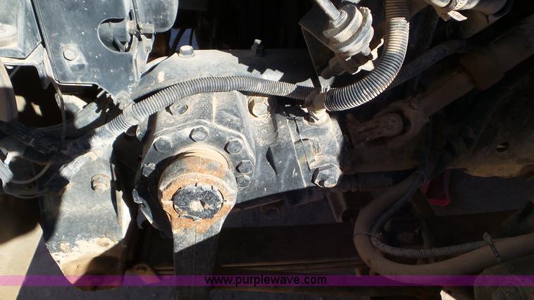 image for item L4497 1997 International 8100 dump truck